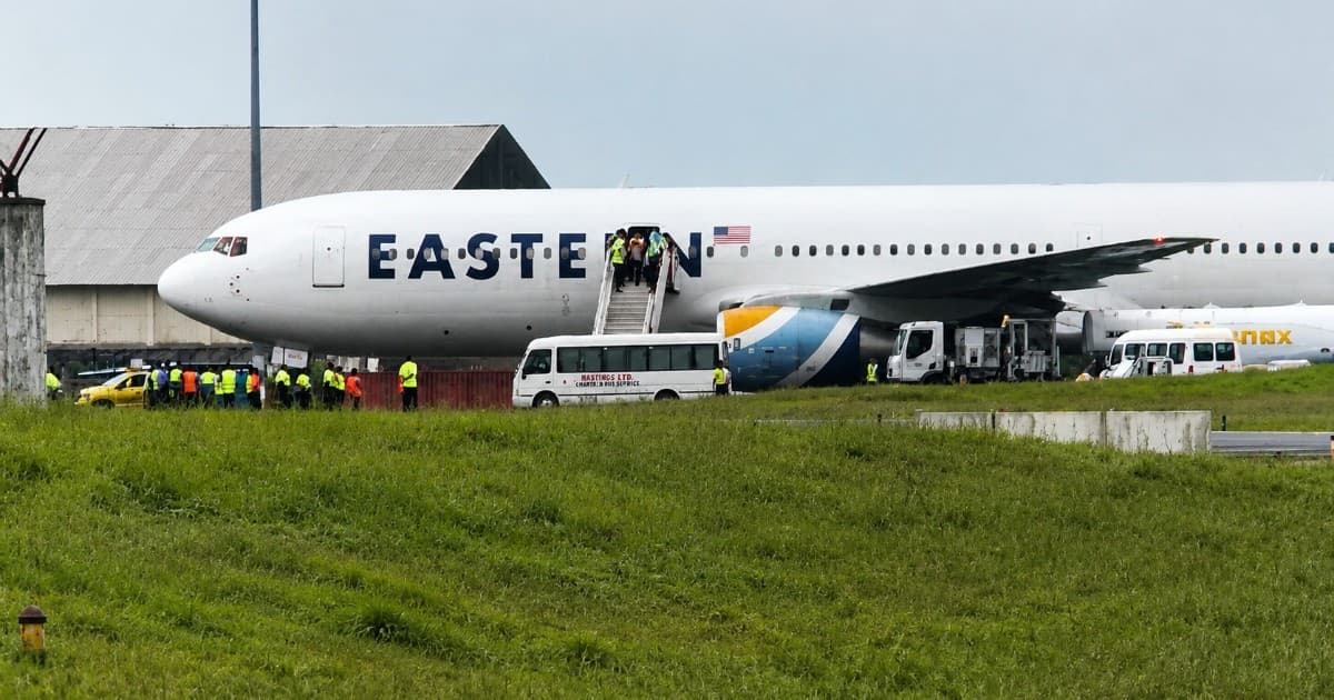 Six people deported by ICE held without medical care in Equatorial Guinea