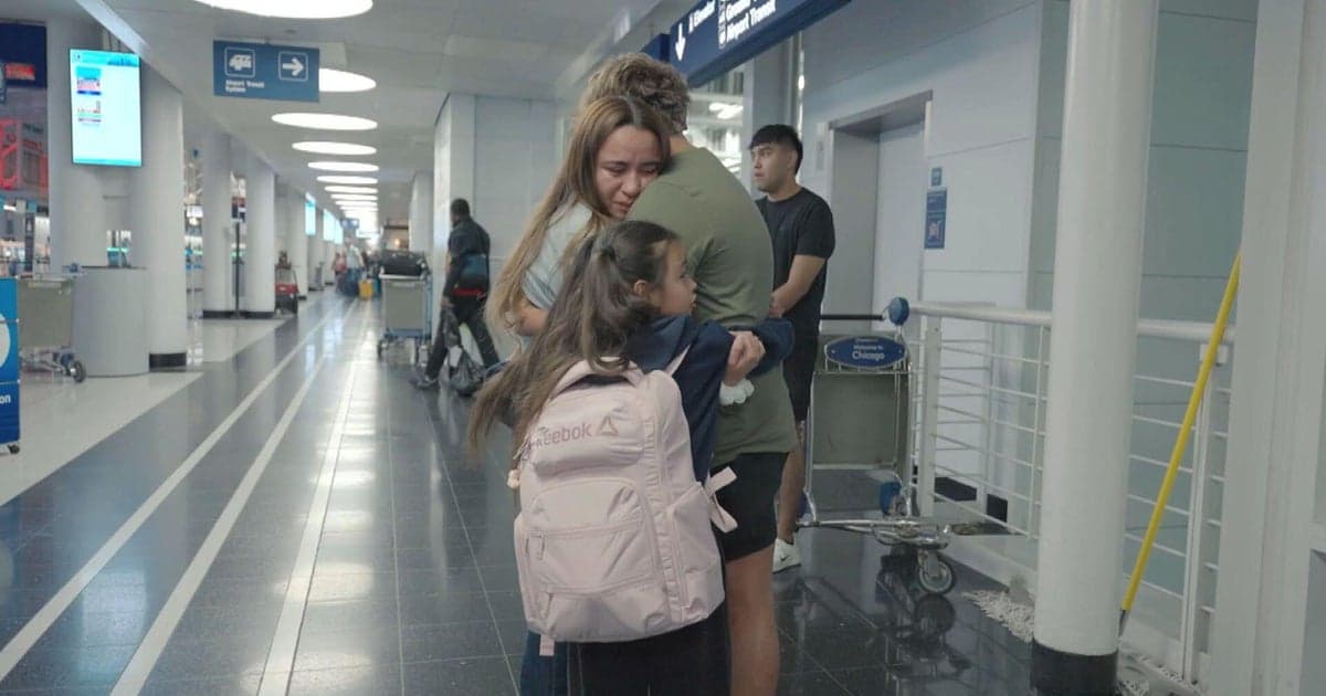 Omar B.C.: Colombian father with work permit deported by ICE, wife and children follow